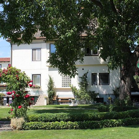 Ferienwohnung Und Gaestezimmer Korb Krumpendorf Exterior foto