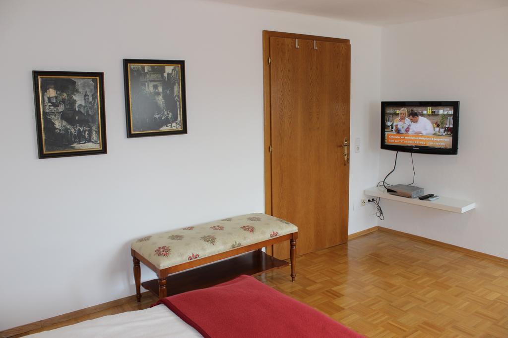 Ferienwohnung Und Gaestezimmer Korb Krumpendorf Cameră foto