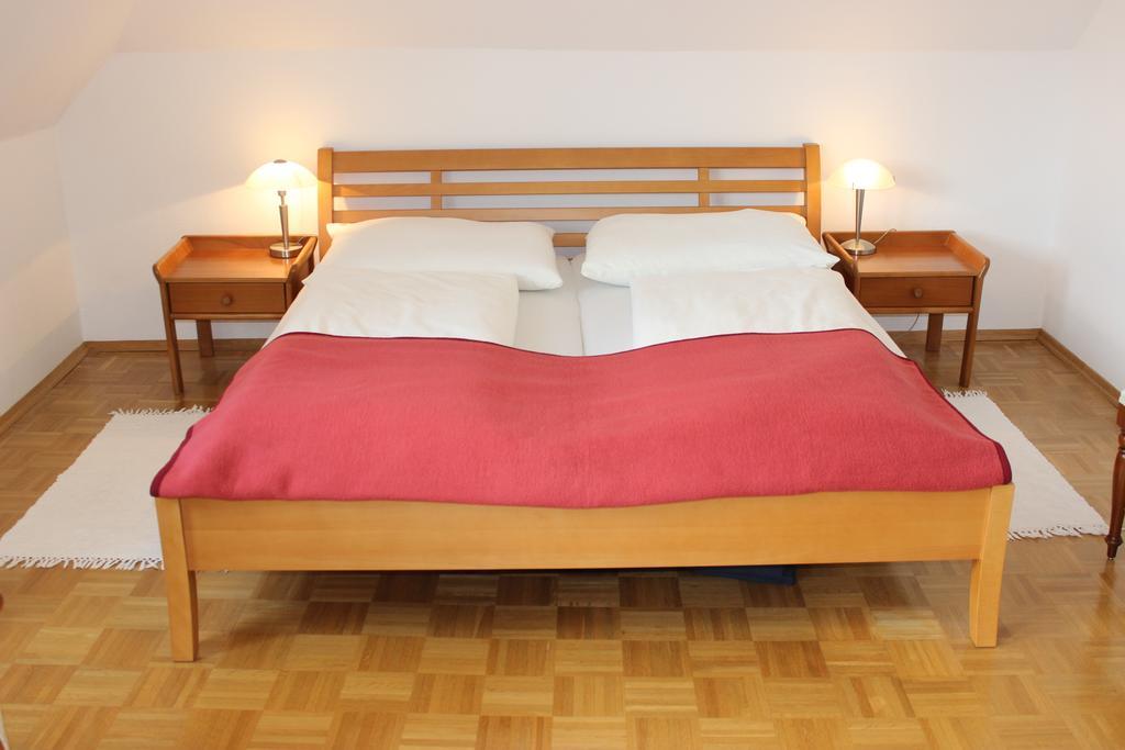 Ferienwohnung Und Gaestezimmer Korb Krumpendorf Cameră foto