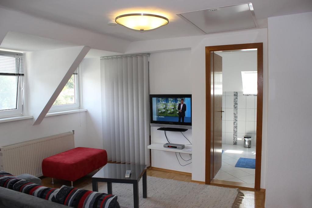 Ferienwohnung Und Gaestezimmer Korb Krumpendorf Cameră foto